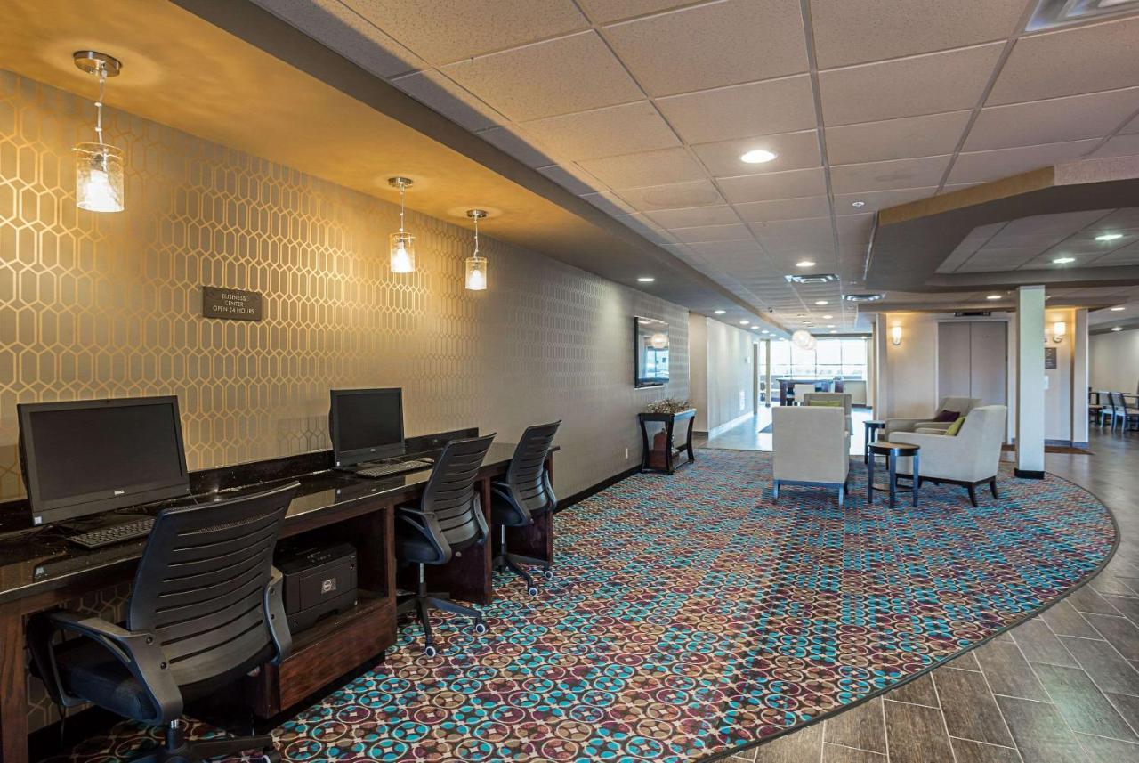 Comfort Suites University 巴吞鲁日 外观 照片