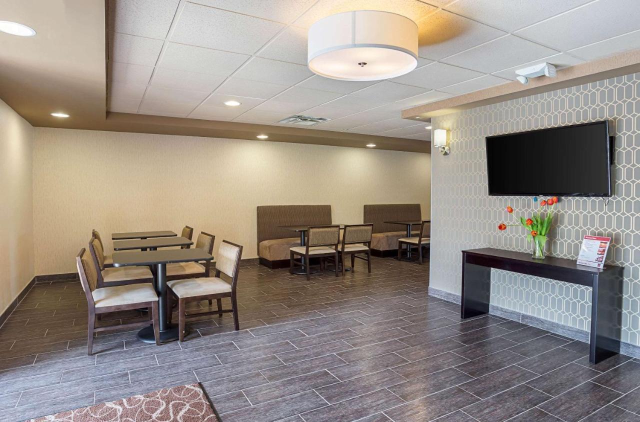 Comfort Suites University 巴吞鲁日 外观 照片